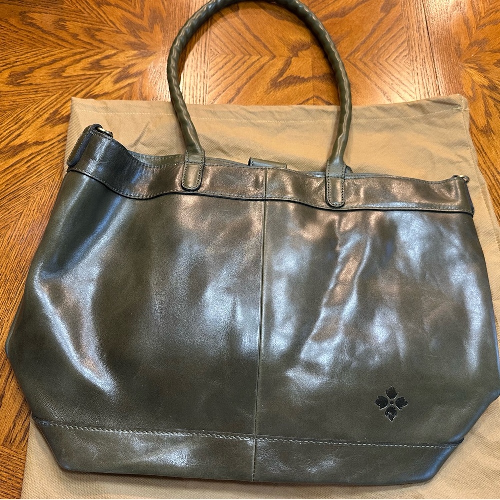 Patricia Nash Green and Tan Leather Tote